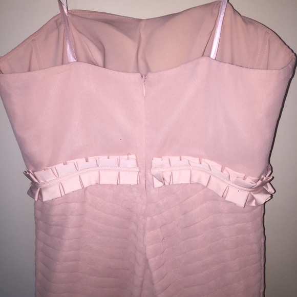 Light pink BCBG strapless mini - size 2 - Picture 6 of 8